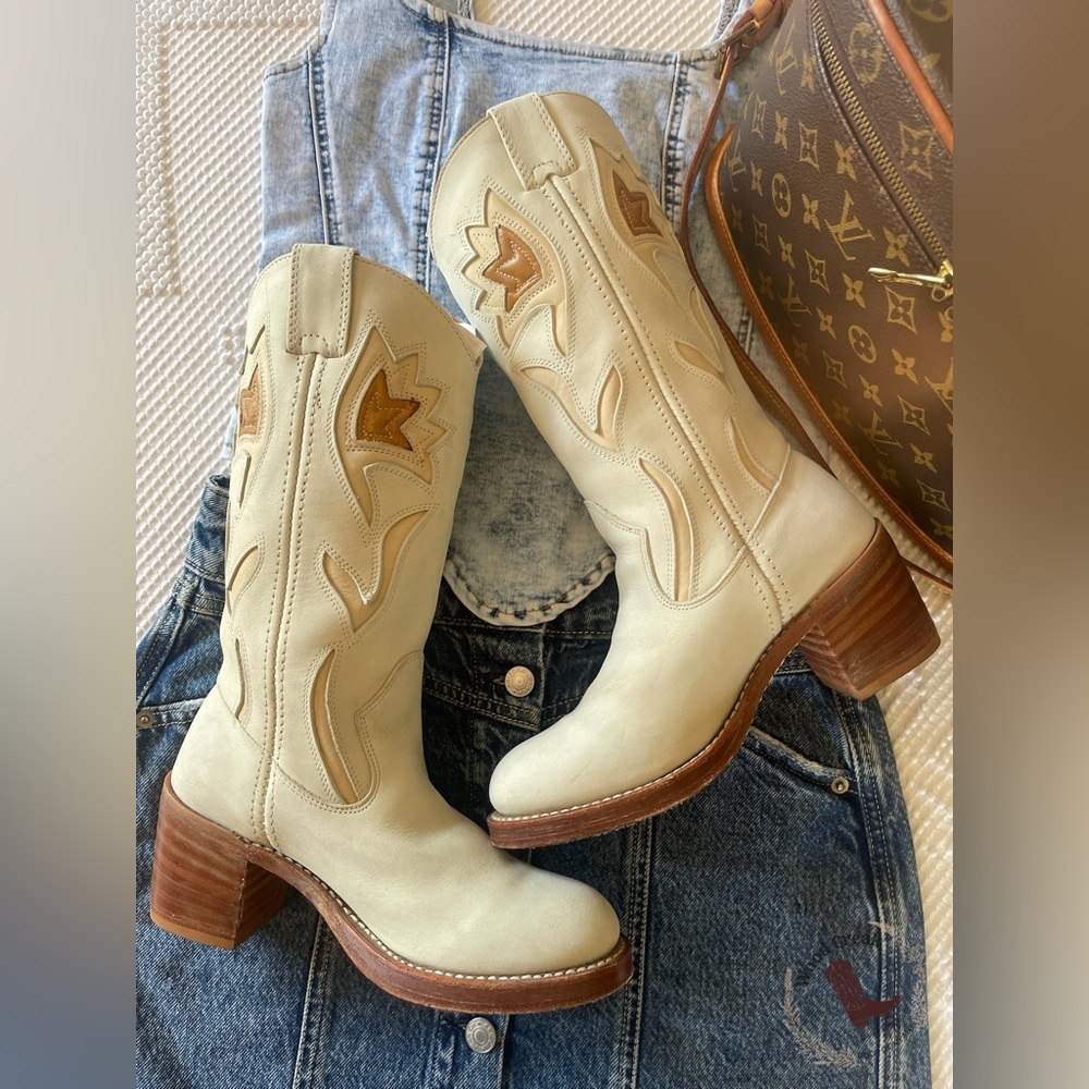 Frye Cream Western Cowboy Boots - Picture 7 of 7